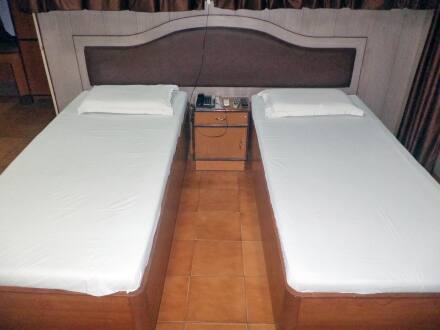 Prasanti Tourist Lodge, Guwahati 3